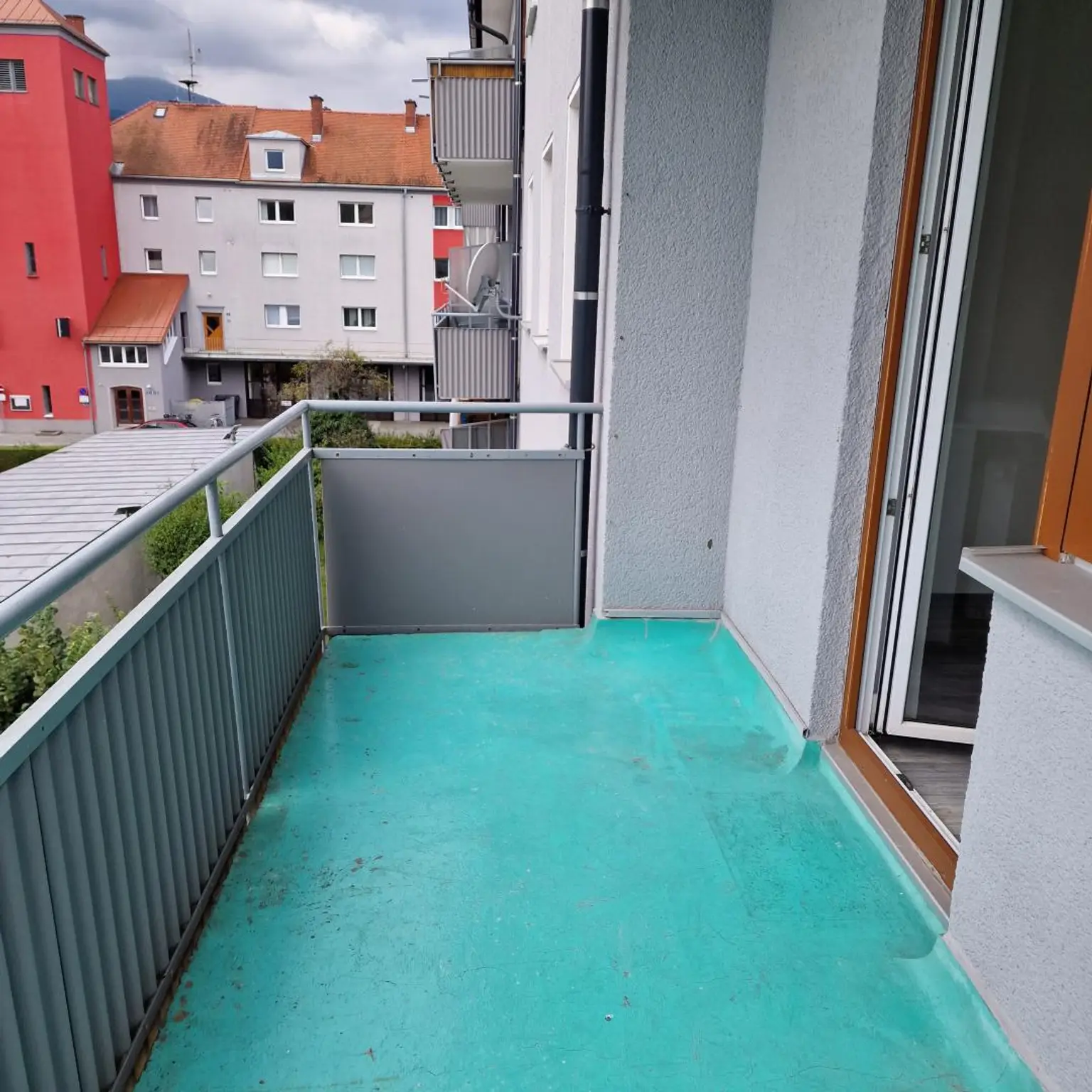 3-Zimmer-Wohnung mit Balkon mit Einbauküche