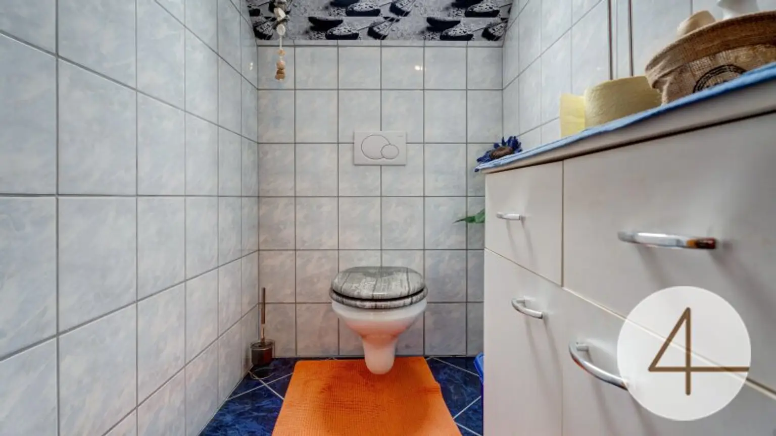 Ihr neues Zuhause: Stilvolles Einfamilienhaus mit Pool in ruhiger Lage