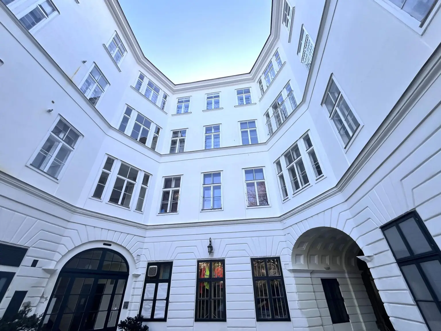 Altbau Wohnung mit Flair