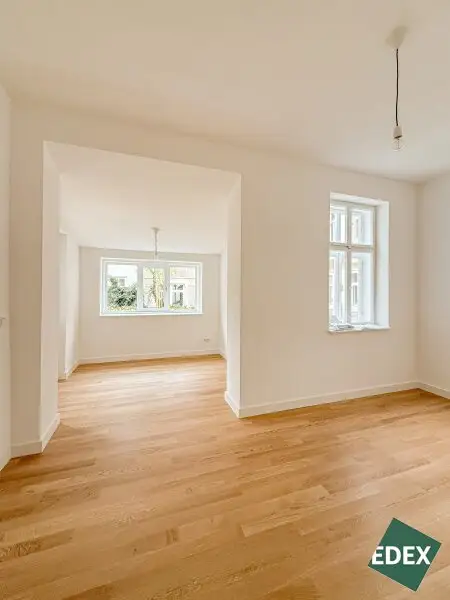 Hofseitiges Büro Nähe Pilgramgasse