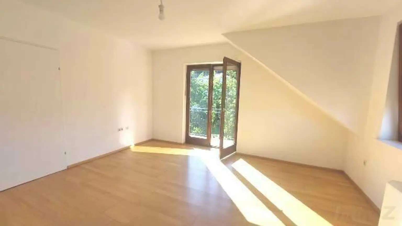 Großzügige Mietwohnung im Grünen, Waltendorf