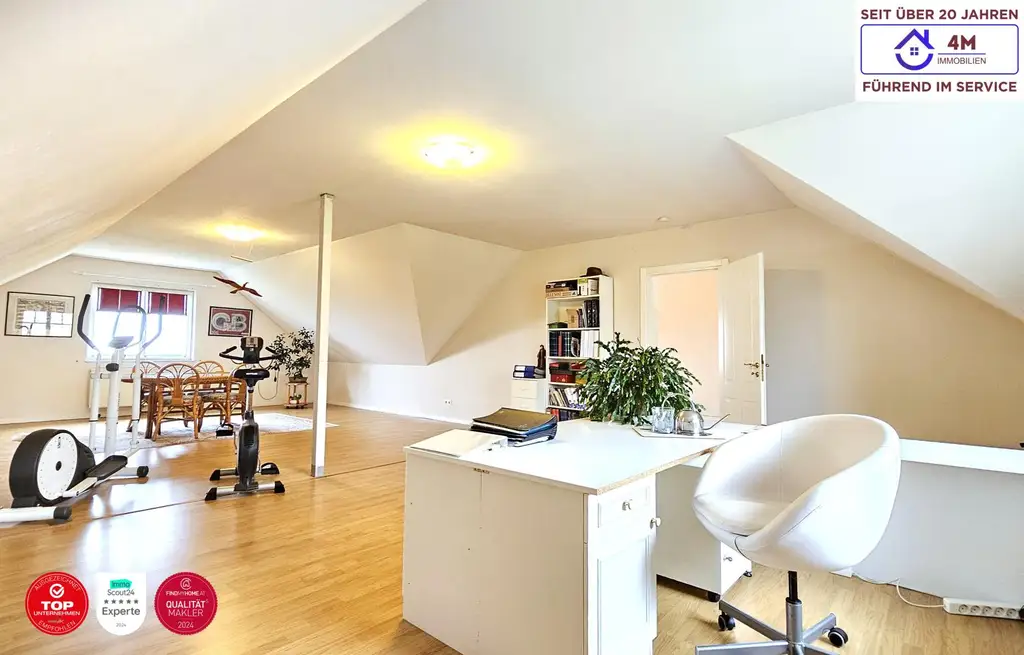 Exklusive Baumeister-Villa  (340 m²) mit PV-Anlage, Doppelgarage & großem Designergarten