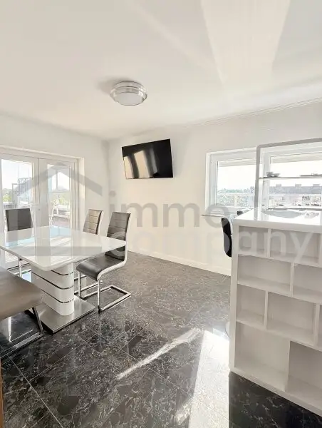 Einzigartiges Penthouse in Wiener Neustadt zu vermieten