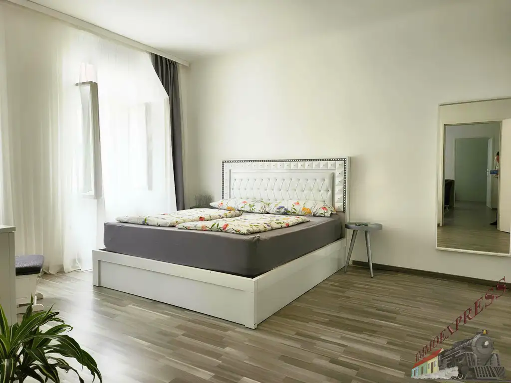 Charmante 4-Zimmer-Altbauwohnung mit modernem Flair in der Karmarschgasse – 83 m²