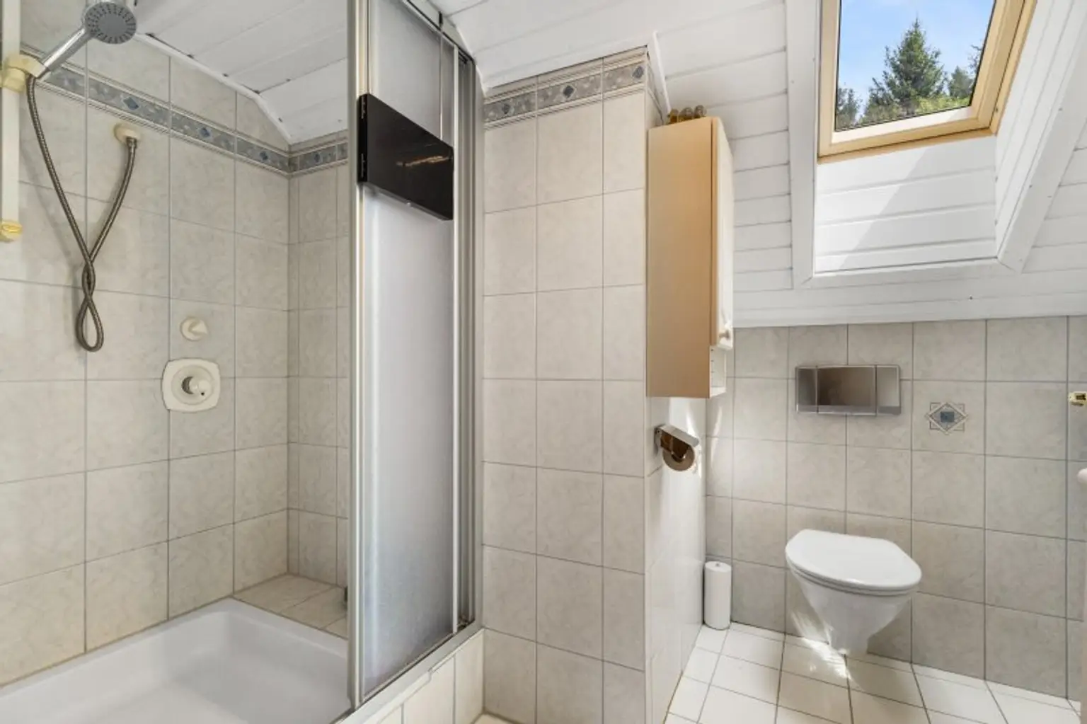 Badezimmer/WC  - DG - Haus - Treffling - kaufen