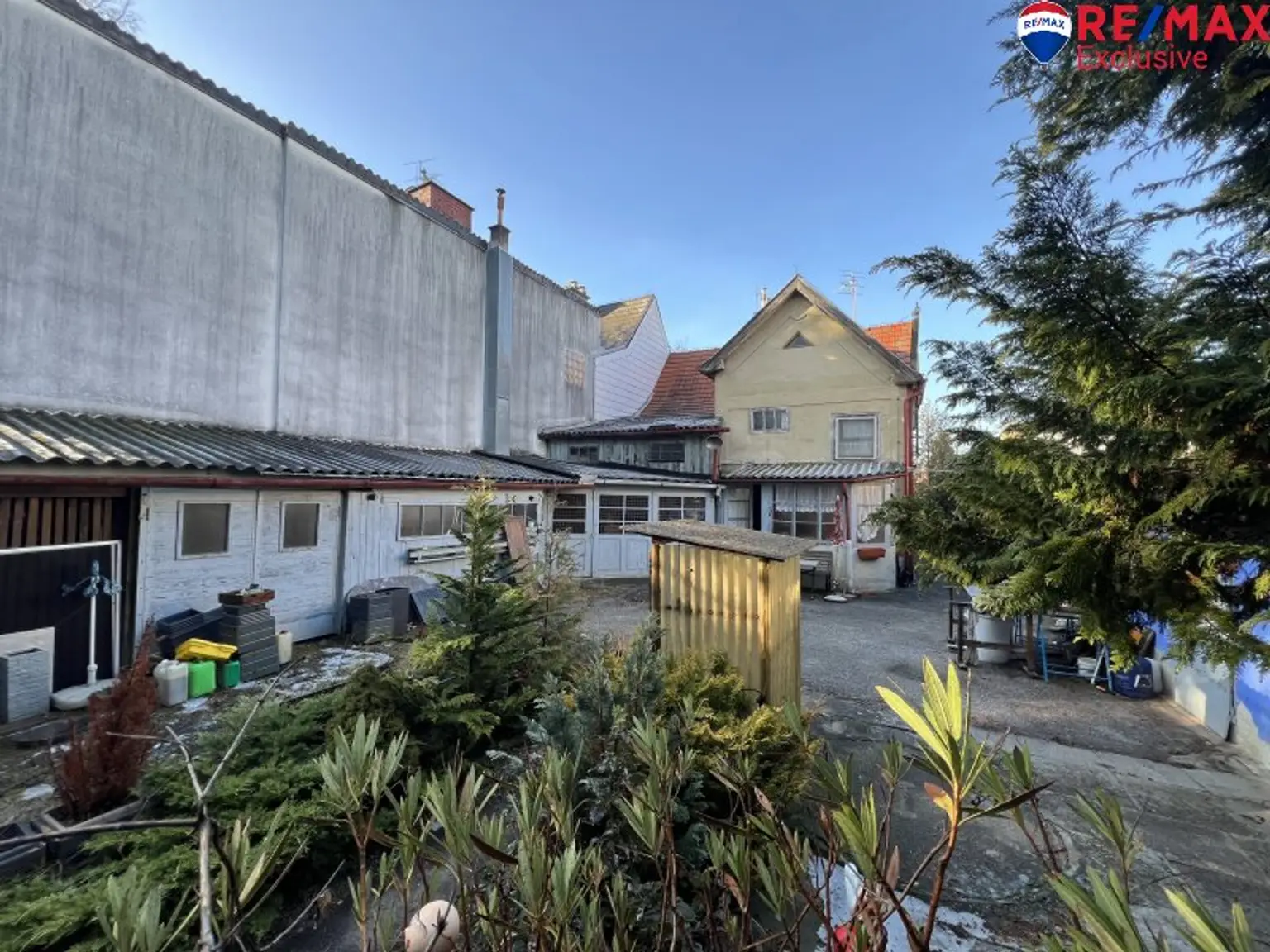 Traumhaftes Baugrundstück mit Altbestand in Wiener Neustadt!