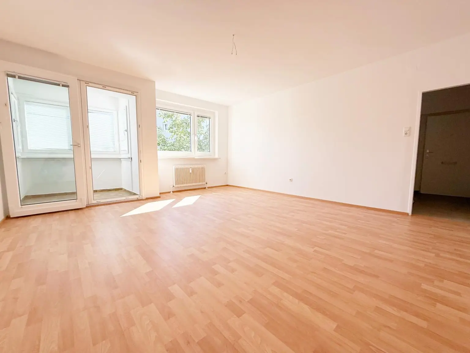 Geräumige 4 Zi. Wohnung im Zentrum von Wels