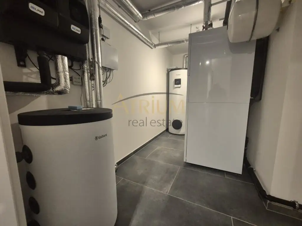 Reihenmittelhaus mit 5 Zimmer, Garten, 2 Terrassen – Erstbezug!