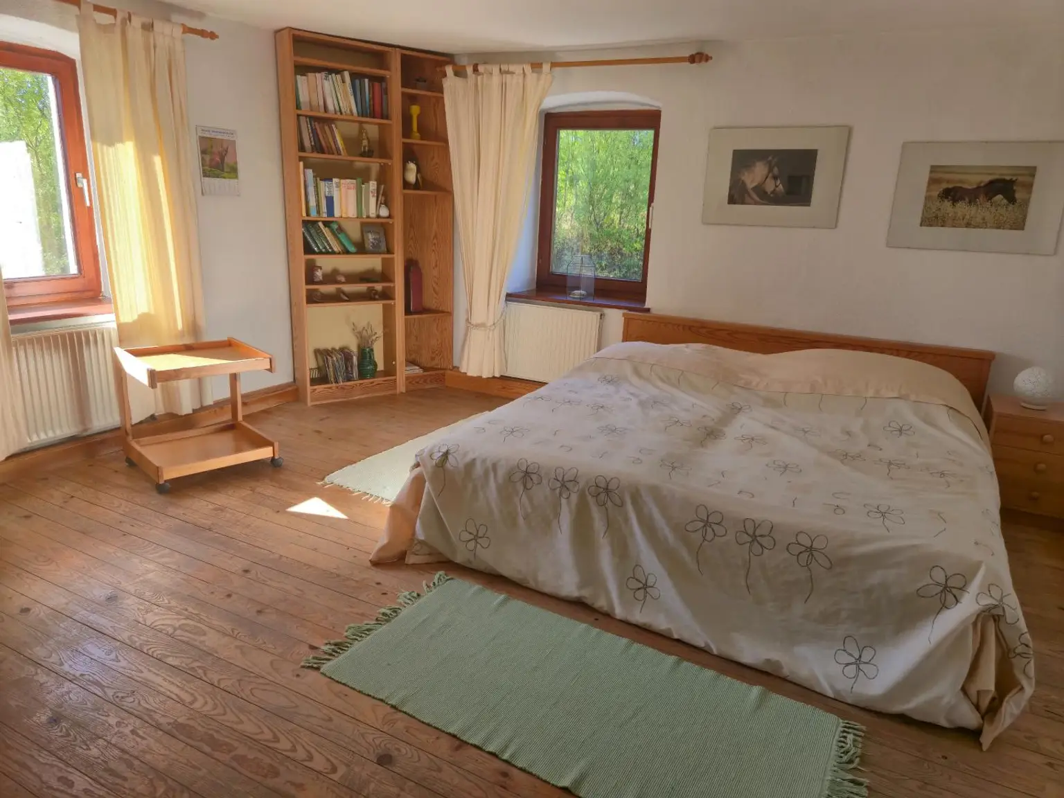 Wunderschöner Dreikanthof in Ruhelage mit Reithalle