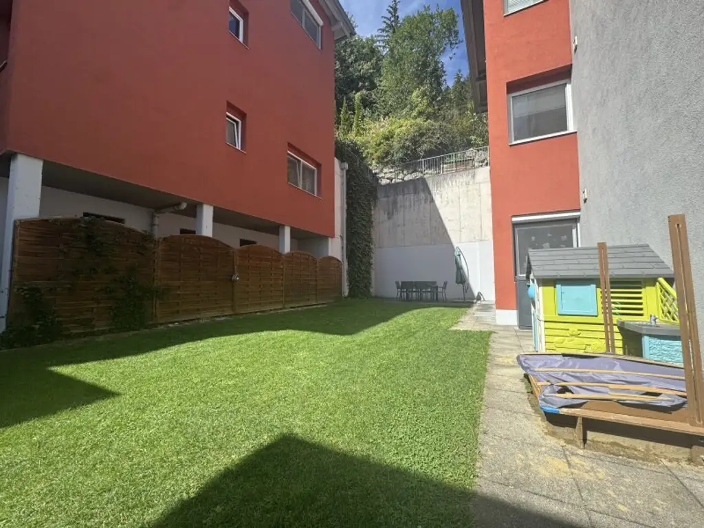 MIETE! *schöne große Wohnung mit Garten, Terrasse und Garage im schönen Thaur (Kapons)