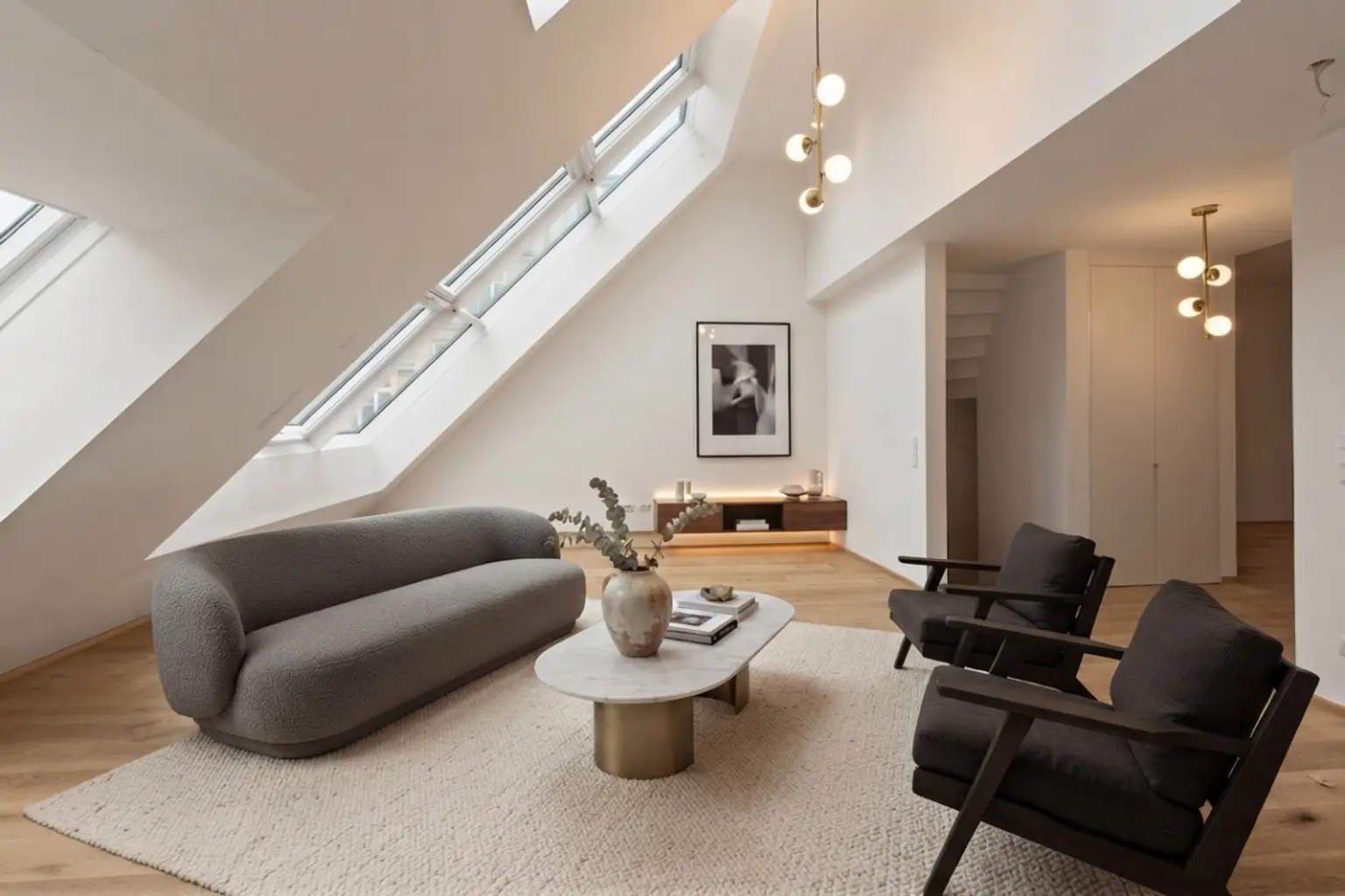 Visual Wohnzimmer 1 | EXKLUSIVE DG Maisonette ++ mit ZWEI TERRASSEN | Prima Service Immobilien