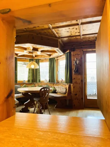 TOP Gelegenheit: Wohnhaus mit touristischer Widmung und über 380m² Wohnfläche fußläufig zum Skigebiet ab sofort kaufen!