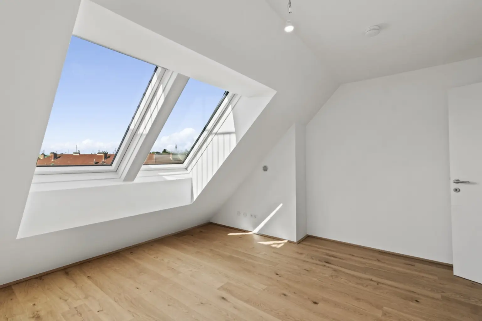 I | ++ GANZ OBEN ankommen ++ Dachgeschossjuwel im PROJEKT KARL74 | Prima Service Immobilien