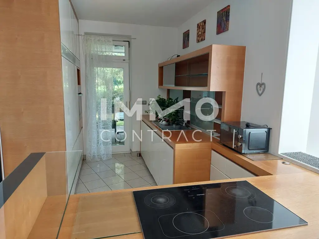 LASSNITZHÖHE NAHE GRAZ:  EINZIGARTIGE LUXUSVILLA MIT ALLEN EXTRAS