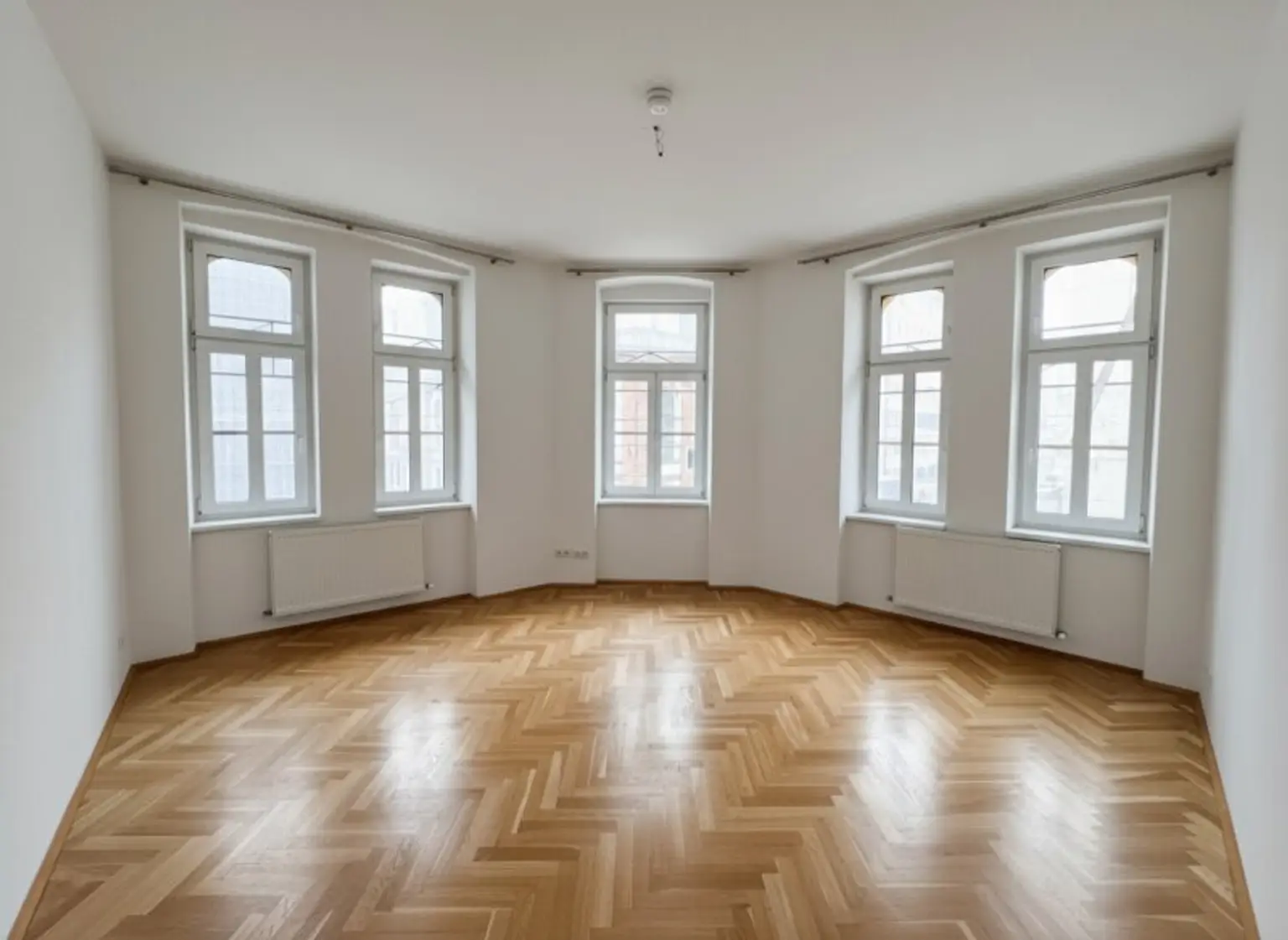 NEU! Stilvolle, lichtdurchflutete 2-Zimmer-Altbauwohnung im 16. Bezirk!