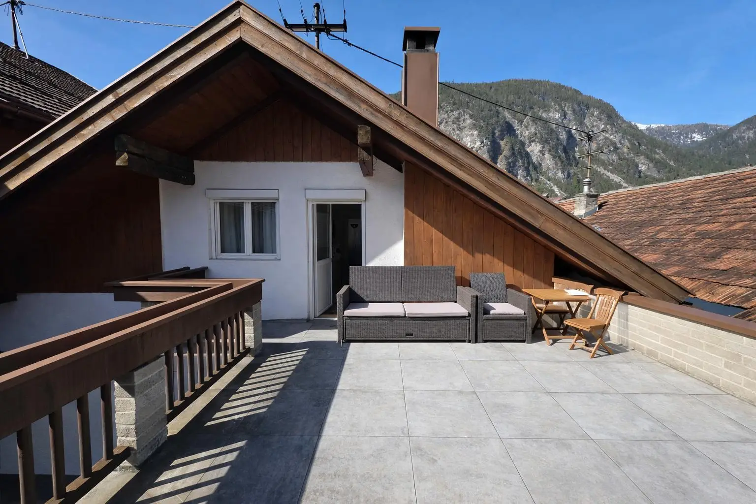 Haus- DG Terrasse