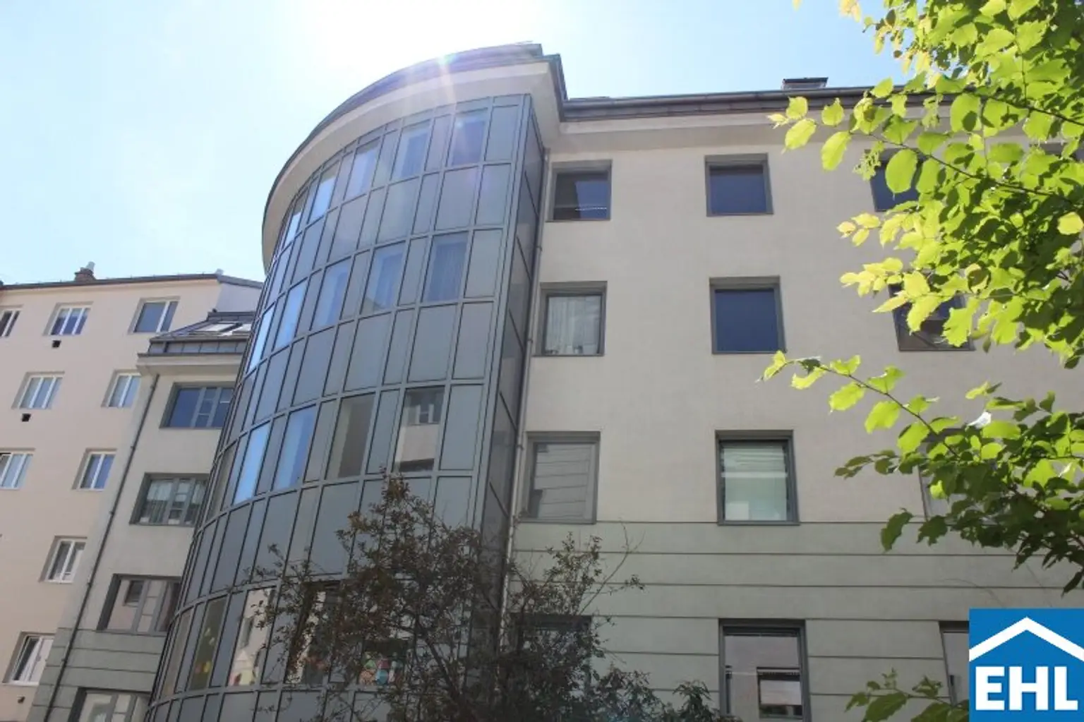 Großzügige 2 Zimmerwohnung im schönen 4. Wiener Gemeindebezirk!