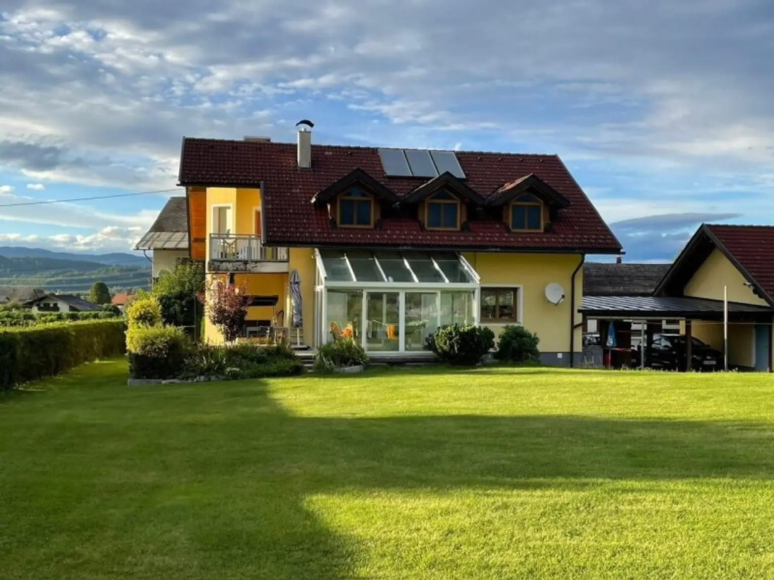 Großzügiges Familiendomizil in herrlicher Panoramalage!