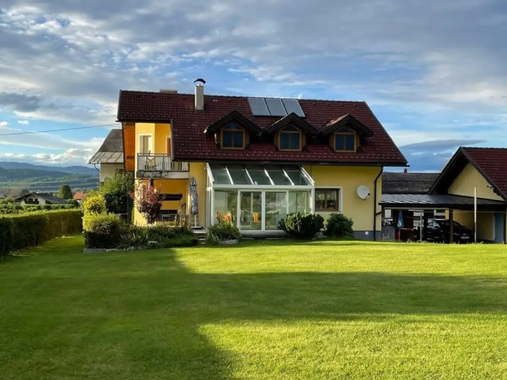 Großzügiges Familiendomizil in herrlicher Panoramalage!