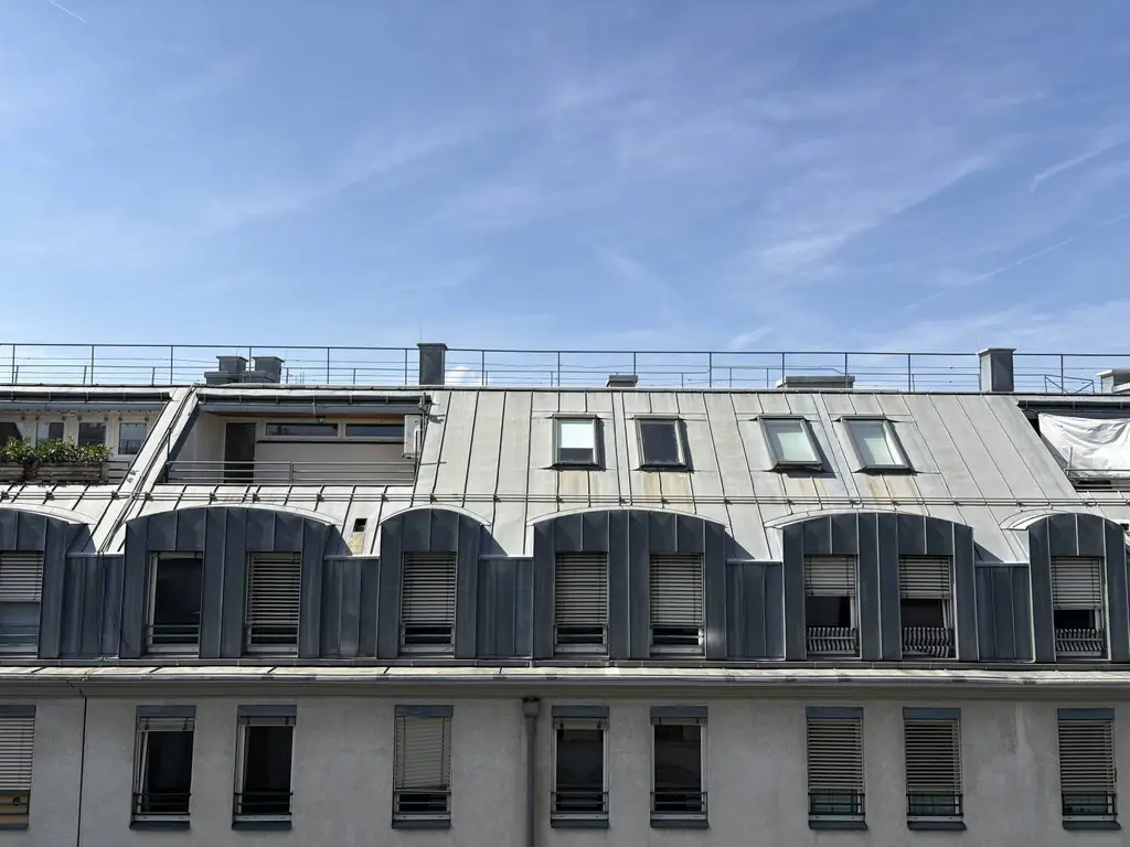 Gut aufgeteilte 2,5 Zimmer Wohnung mit neuer Küche -
Nähe Klinik Landstraße