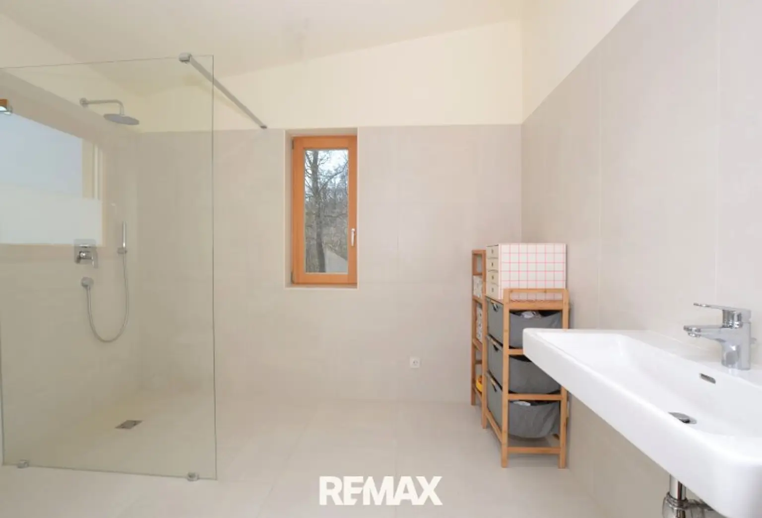 Badezimmer 1