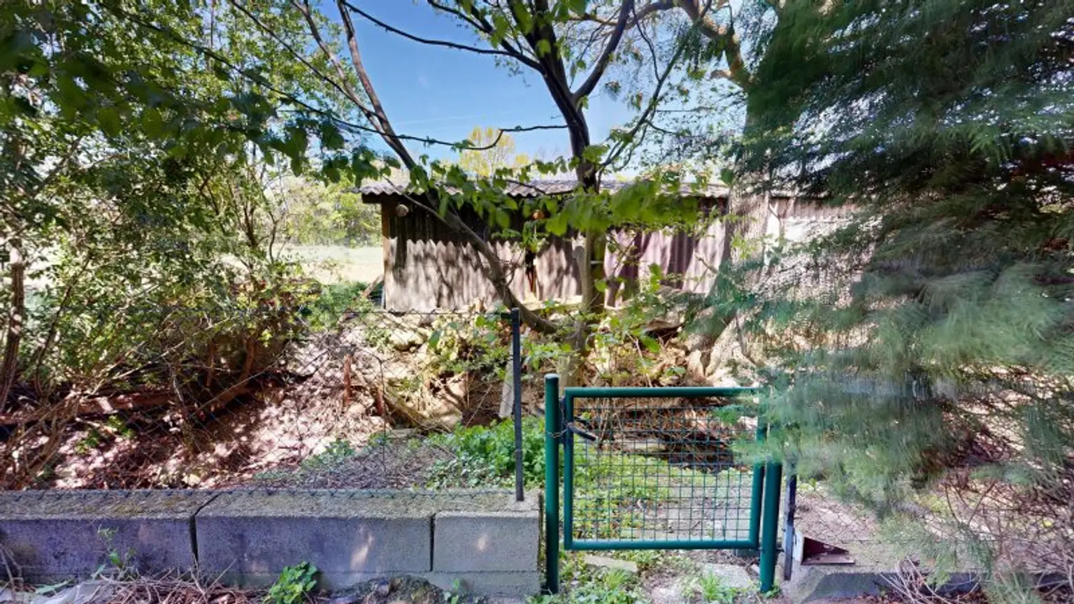 Gartentor mit Zugang zur Sparbach