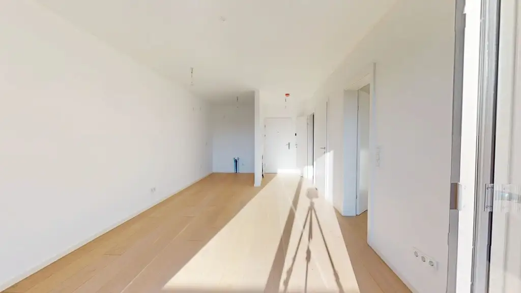 2-Zimmer-Erstbezug mit Innenhof-Balkon – Anleger oder Eigennutzer