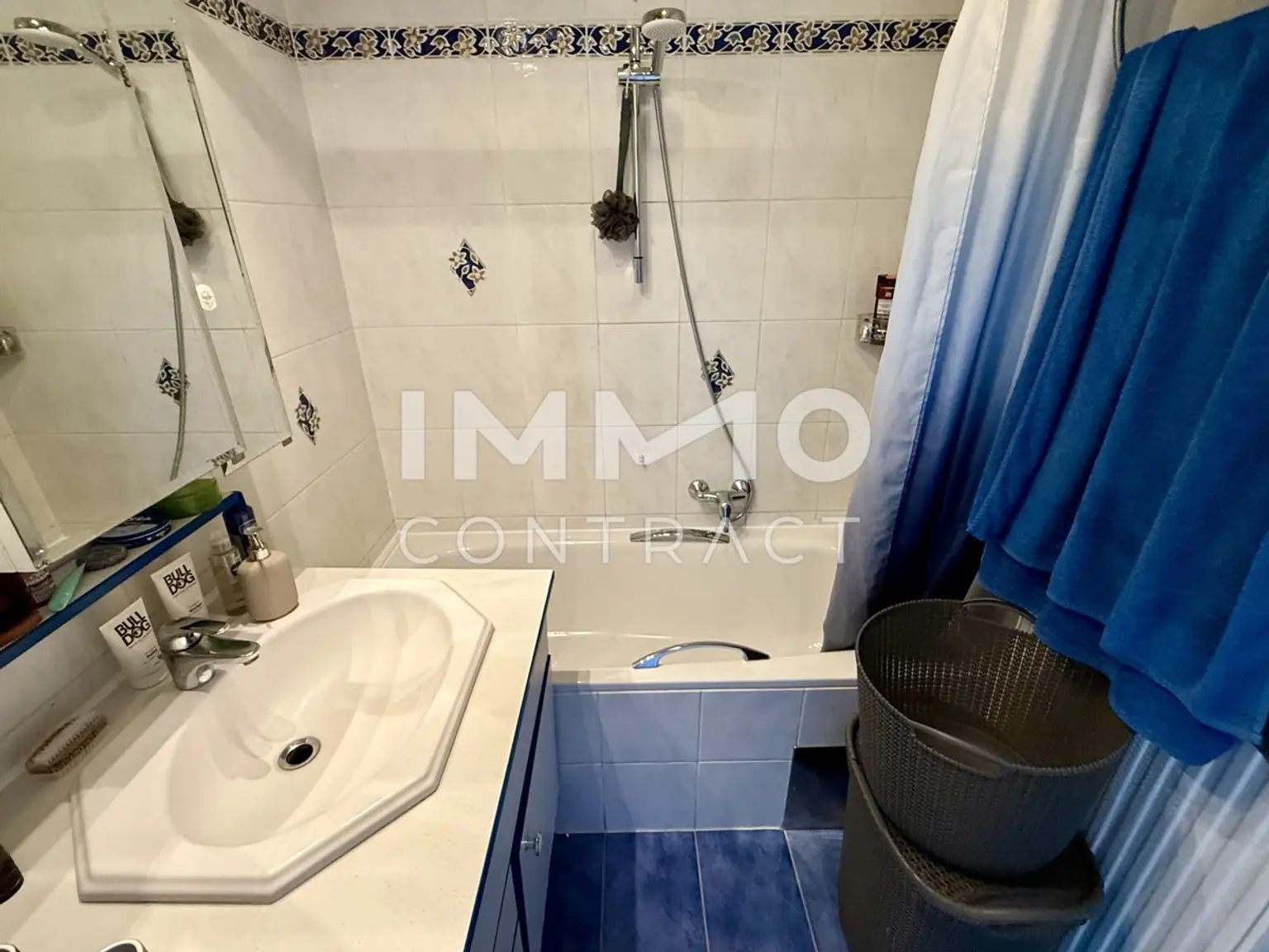 20 Min. zum Bhf. Korneuburg – moderne 3-Zimmer-Wohnung mit extra Küche & Stellplatz