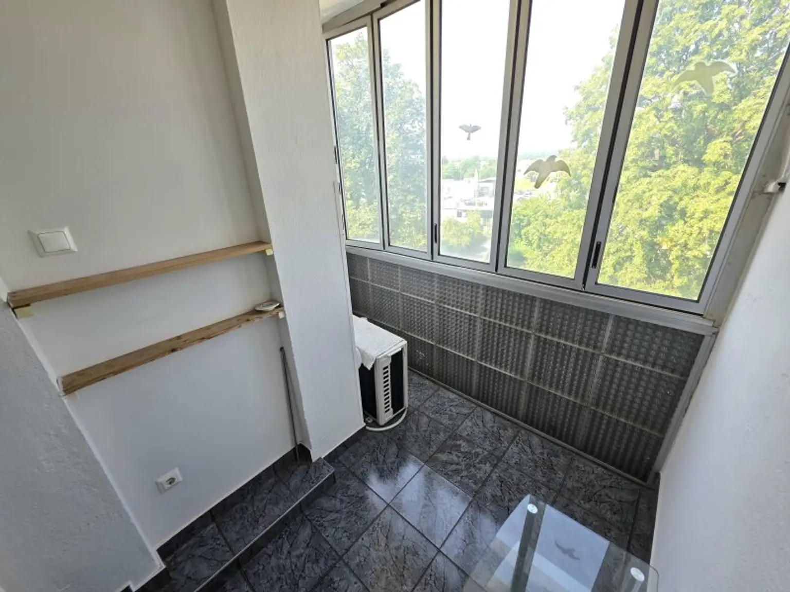 Lichtdurchflutete Pärchenwohnung mit Klimaanlage!
