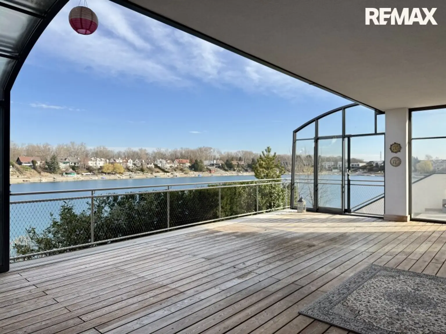 Wohnen am Wasser - ca. 189 m² Wohnfläche & direkter Seezugang auf Pachtgrund!