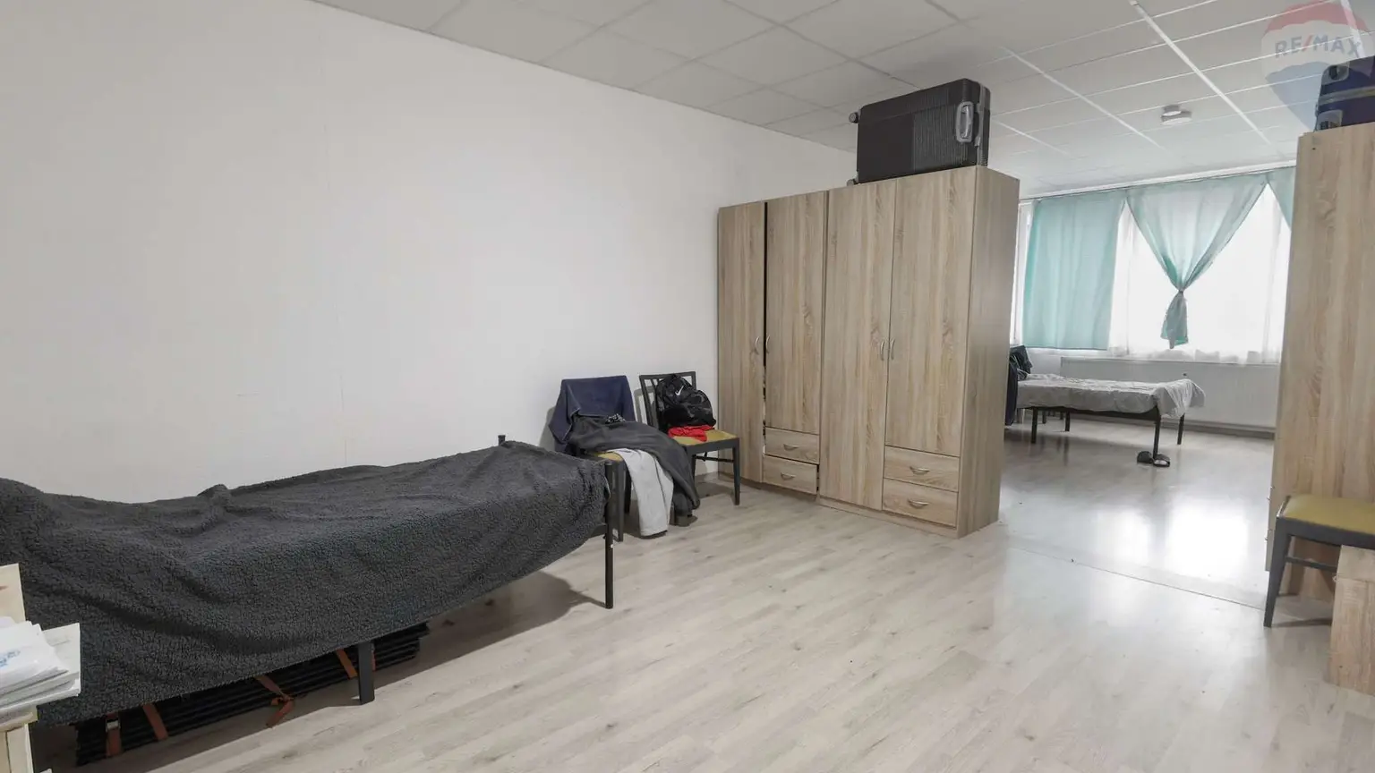 Großes Schlafzimmer 1