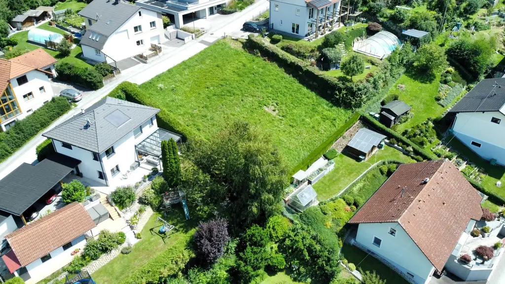 Baugrundstück mit Aussicht!
