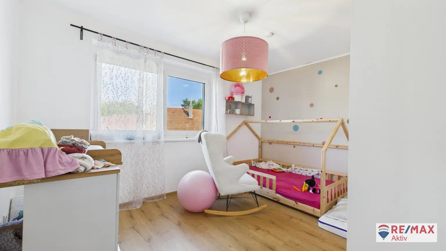 Modernes Reihenhaus mit Top-Ausstattung