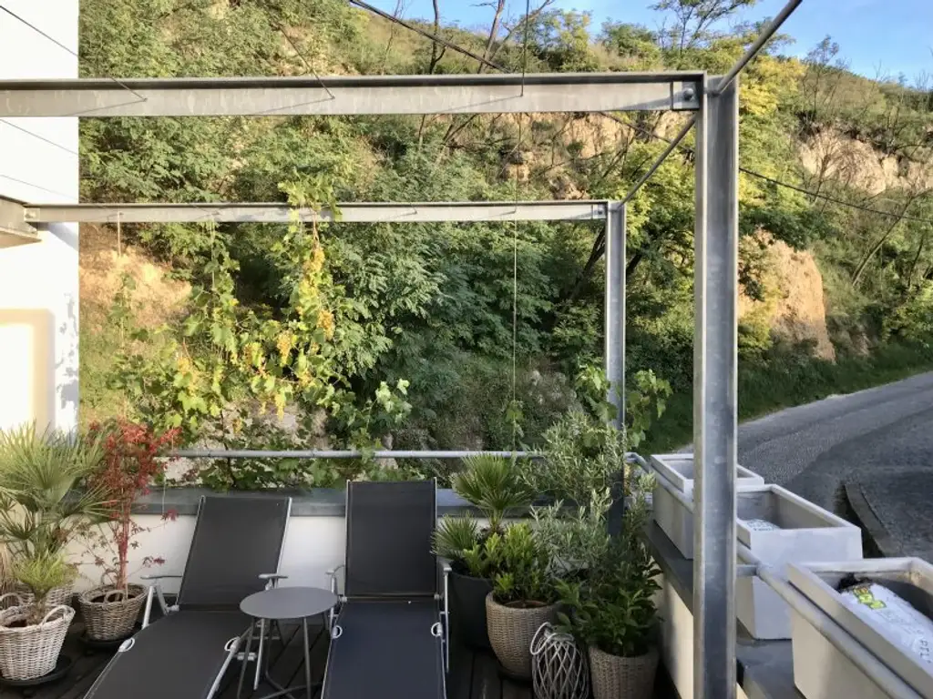 Einzigartige Liegenschaft in der Wachau | Ausgebautes Weinkeller-Loft mit WOW-Faktor