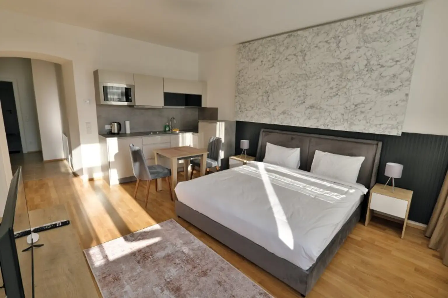 Ferienwohnung! Betriebsanlagengenehmigung, Grundbüchlich/Widmung "Appartement", parifiziert