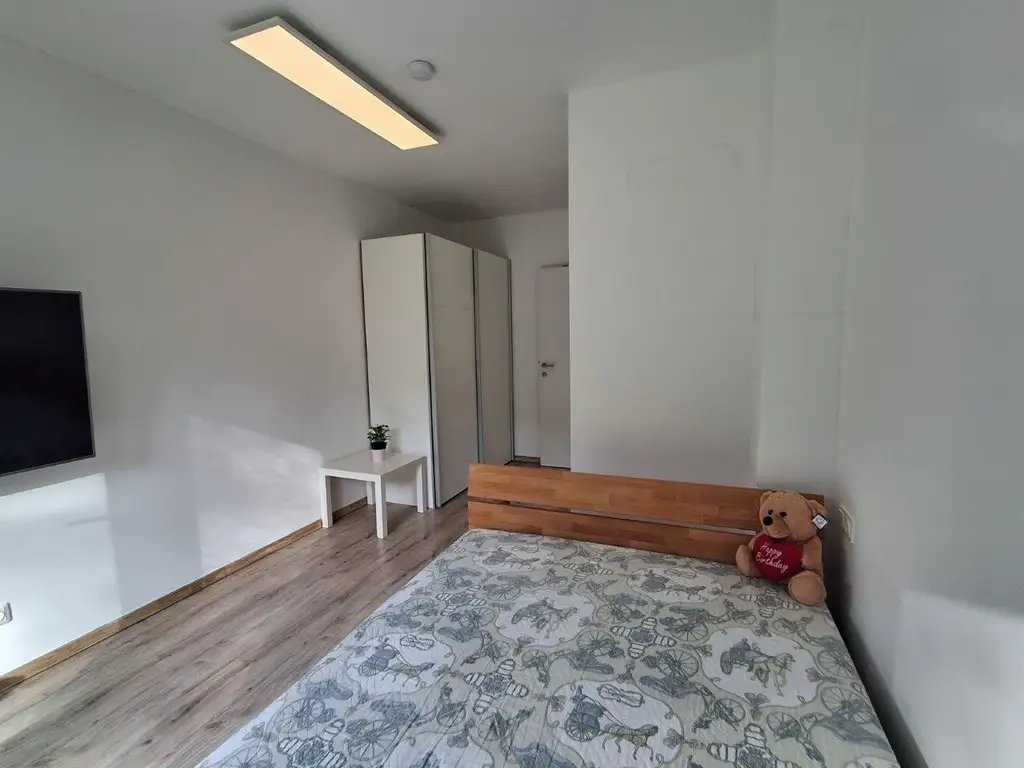 "Waldblick - Single-Balkonwohnung am Riederberg mit Parkplatz"