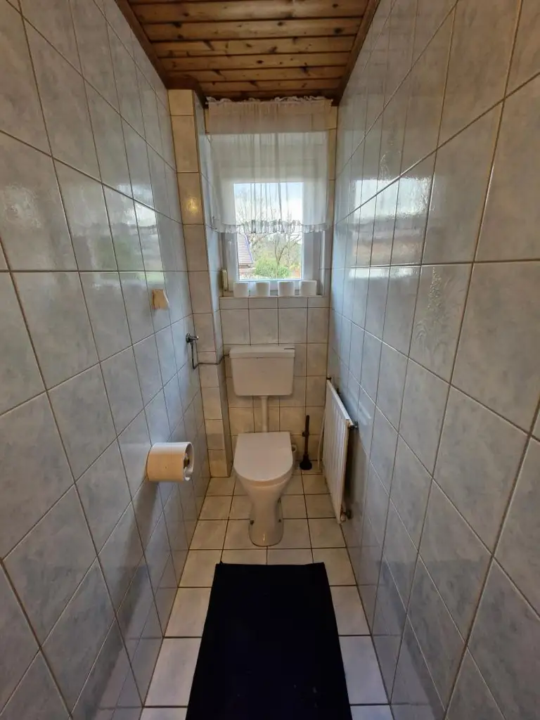 Gepflegtes Haus mit großem Grundstück in Pudlach!