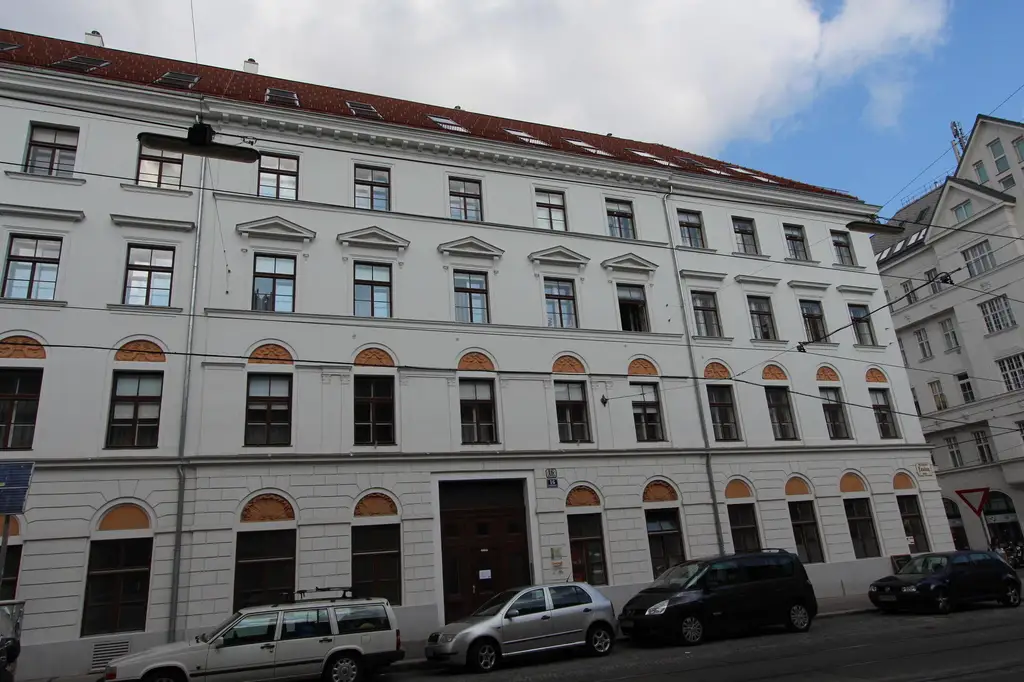 3 - Zimmer Wohnung mit Terrasse in 1080 Wien