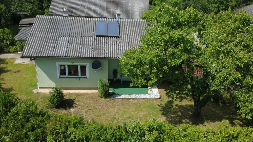 Renovierter Bungalow in ruhiger Siedlungslage