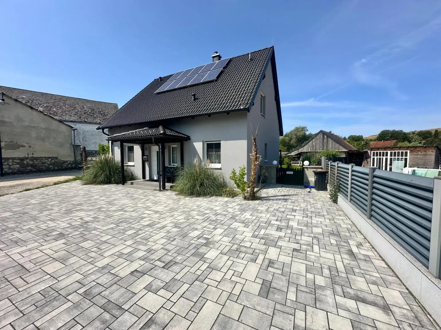 OPEN HOUSE! Komfortables Einfamilienhaus in ruhiger Lage