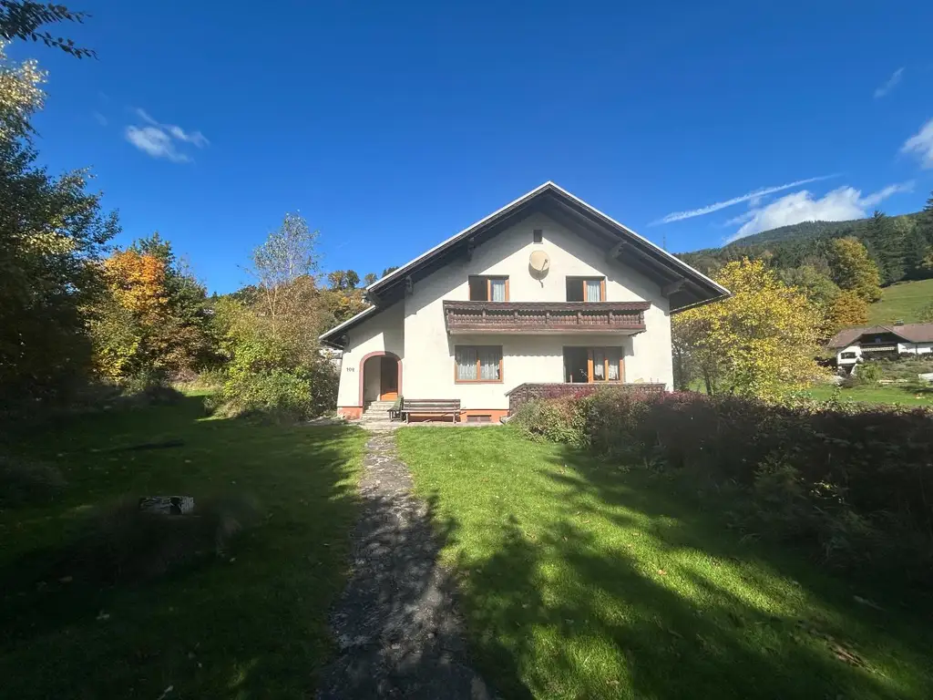 TOP LAGE! Einfamilienhaus mit viel Potenzial!