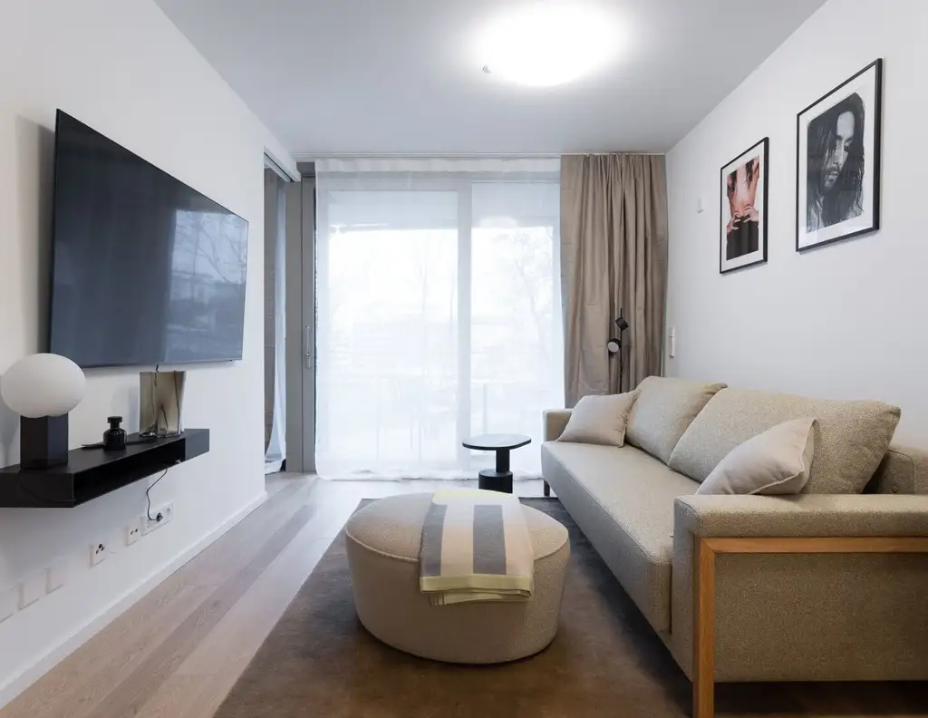Ideal für Anleger! Exklusiver, voll möblierter Neubau mit Loggia am Donaukanal!