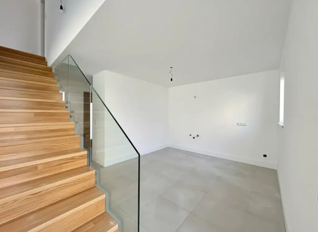 Weihnachten im neuen Eigenheim: Idyllische Doppelhaushälfte in absoluter Ruhelage! Mietkauf auch möglich!