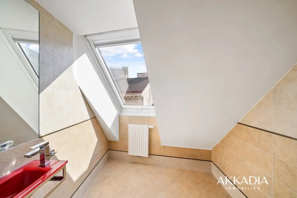 Penthouse mit 360° Weitblick – Exklusives Wohnerlebnis im 4. Bezirk auf zwei Ebenen (Tiefgarage vorhanden)