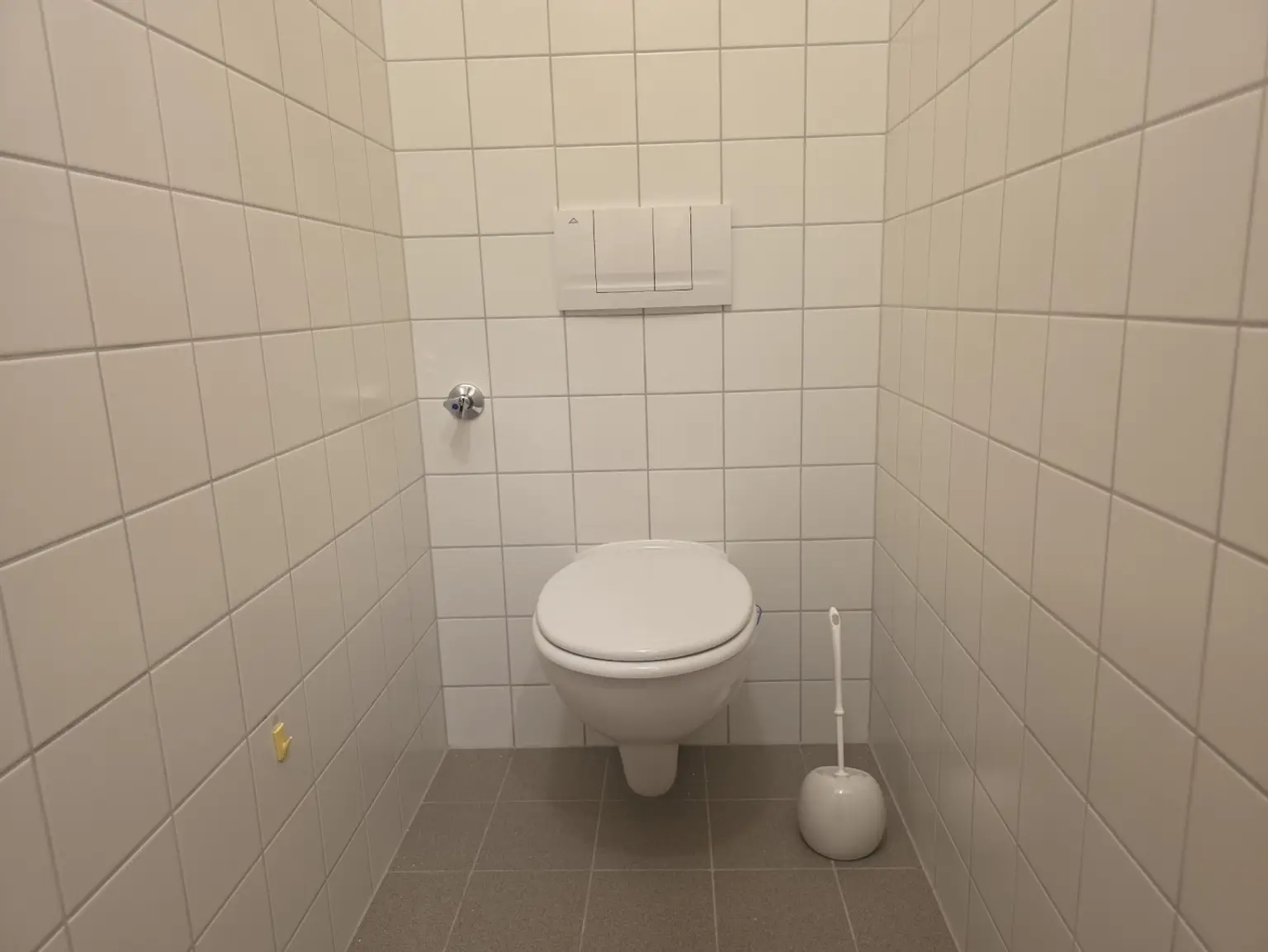 09 ETW 2000 Toilette