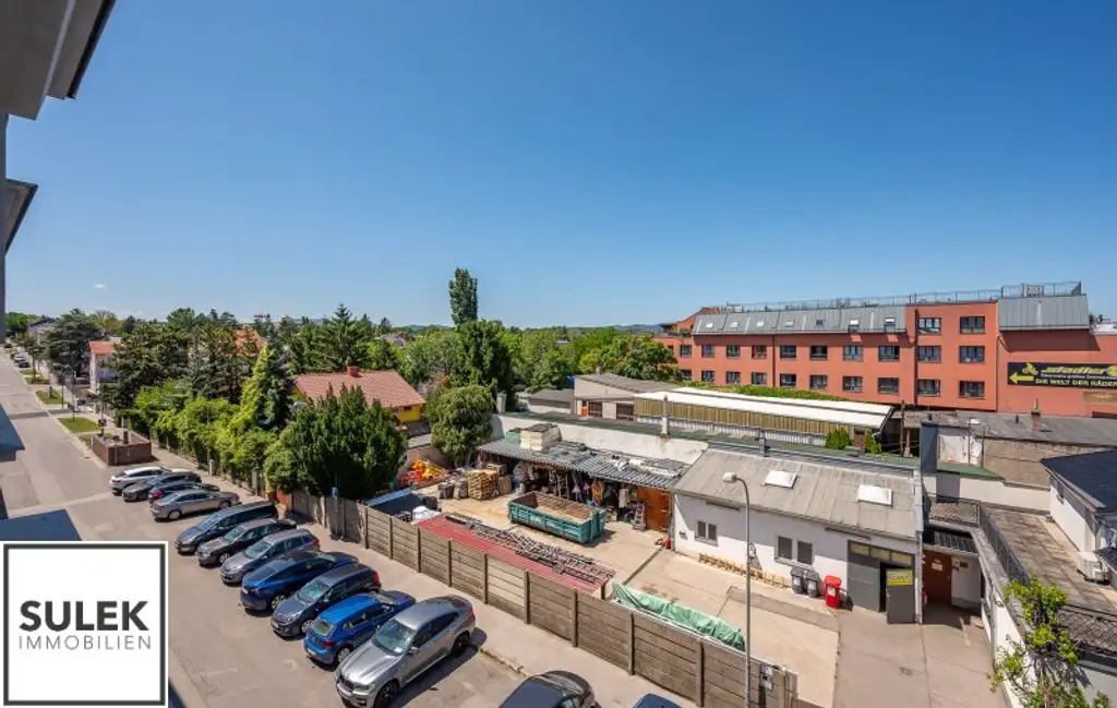 Grundstück mit vier Baukörpern - Büro-, Geschäfts- und Gewerbegebäude inkl. Parkplätzen in Vösendorf