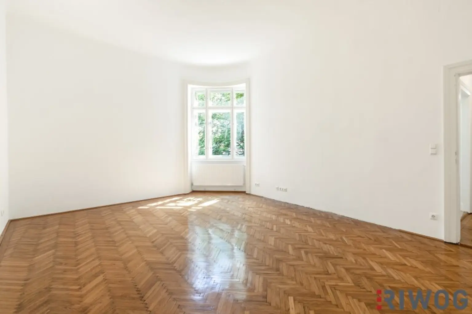 Klassische Stilaltbauwohnung mit Charme und Eleganz | Komplette Innenhoflage | 3. Etage | Nähe Donaukanal, Hundertwasserhaus, 1. Bezirk, Prater