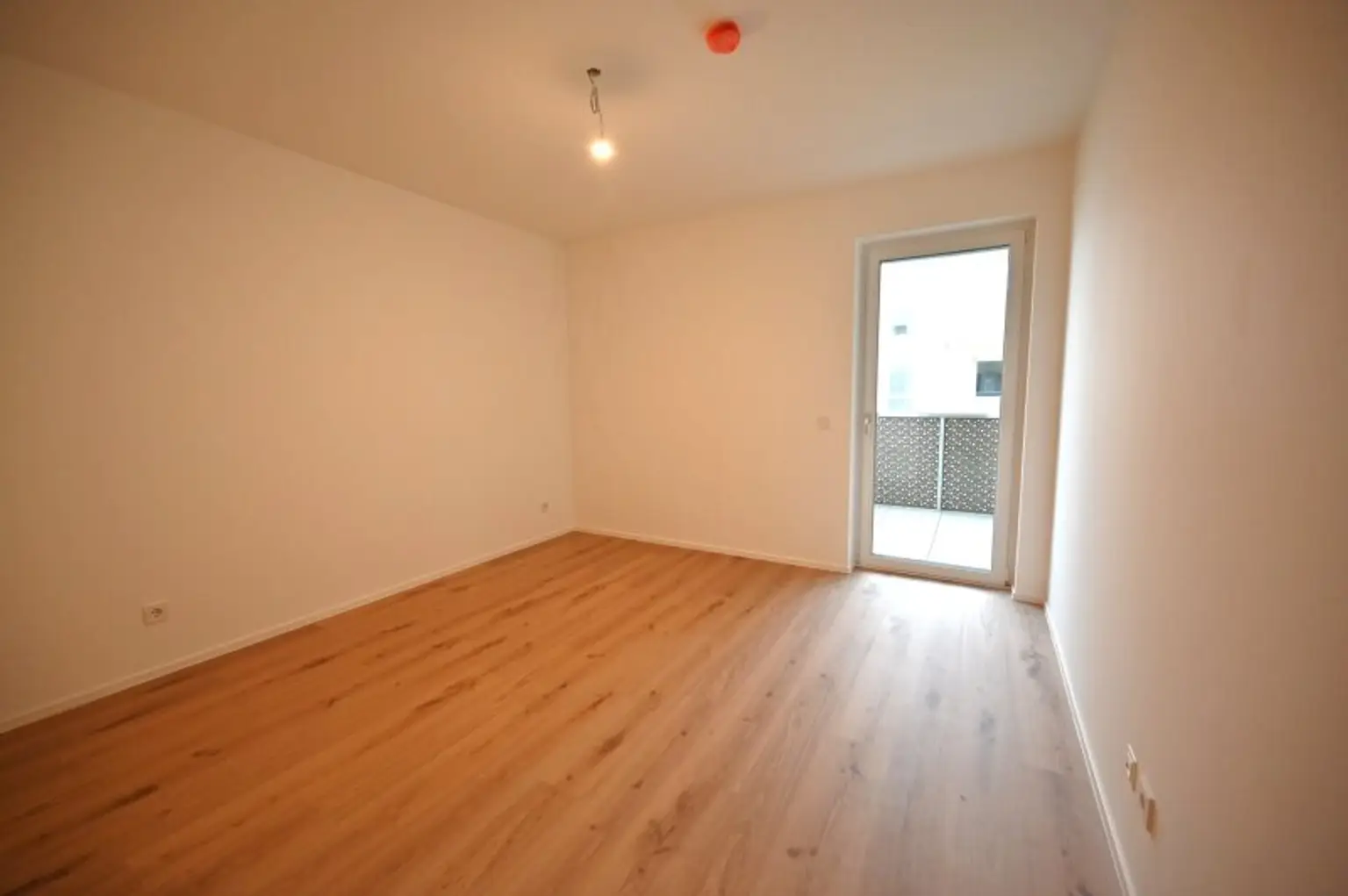 Licht. Luft. Lebensqualität – 4-Zimmer-Wohnung mit zwei Balkonen in Altenberg