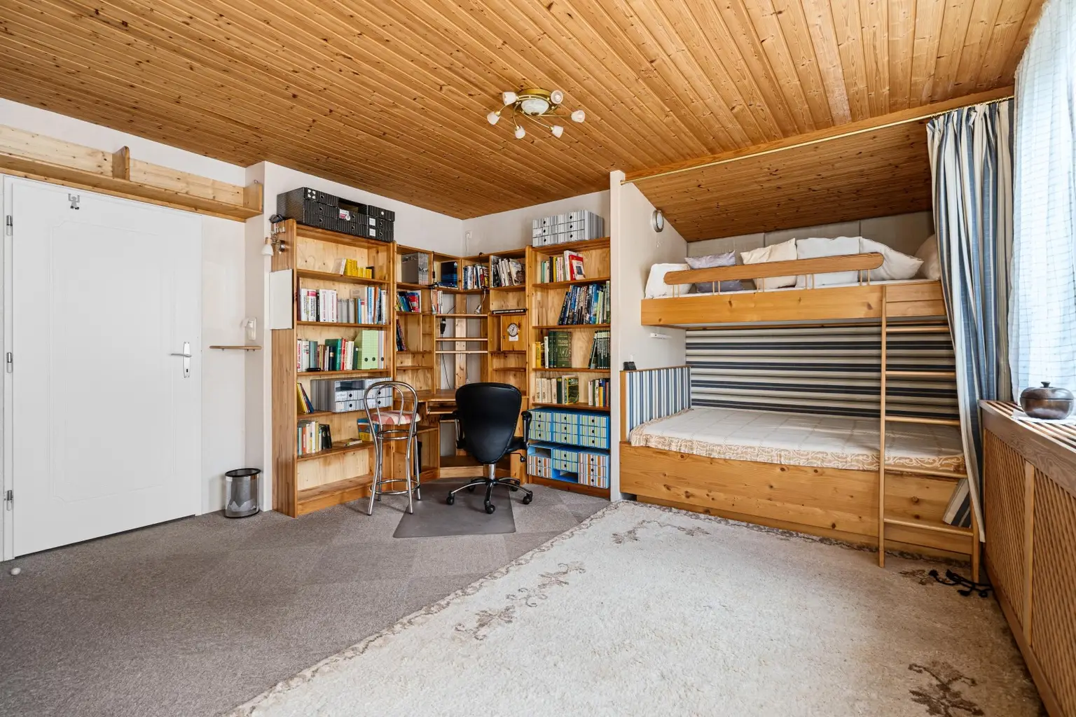 "Exklusives Einfamilienhaus in Hietzing – am Wienerwald"