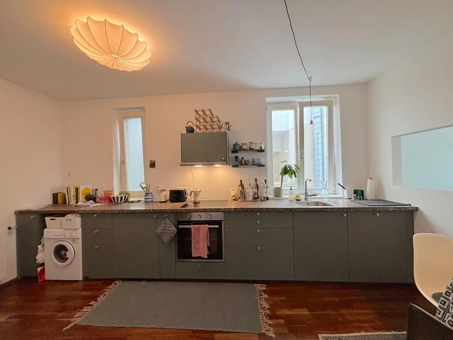charmante 2-Zimmer-Wohnung mit Loggia im Dachgeschoss